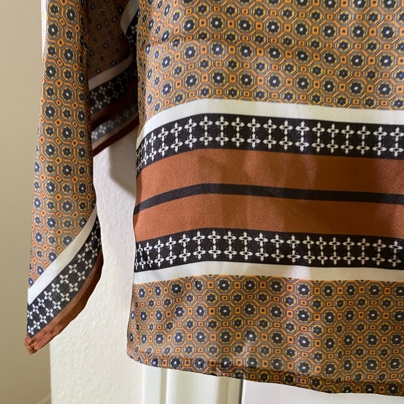 Zara foulard print shirt with handkerchief hem sleeves - Picture 6 of 13